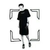情侣头像一男一女一左一右两张