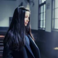 2017最新微信头像女 平底鞋女孩不自卑