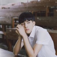 不带字的小清新男生头像 一生深情暖人心
