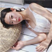 清新姐妹头像一对两张 仰望放肆的幸福