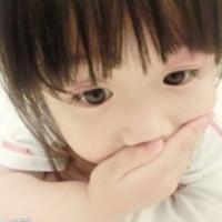 小孩闺蜜头像一左一右 萌萌萌萌丫头