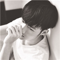 自拍小清新男生头像侧脸