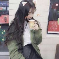站着的女生头像酷酷的 一身牛仔也淑女