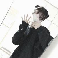 站着的女生头像酷酷的 一身牛仔也淑女