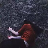 欧美颓废非主流头像 我们向生活低了头