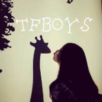 tfboys四叶草头像带字