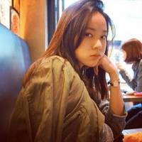 非主流伤感女生头像 一抹红尘泪