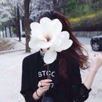 带花的好看的女生头像 谁的等待没有未来