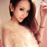 最新高清妩媚好看女生头像大全
