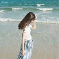 意境唯美海女生头像 拥抱孤岛的深海