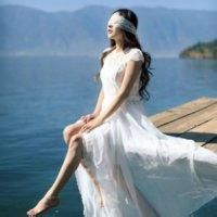 意境唯美海女生头像 拥抱孤岛的深海