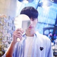 qq男生头像清纯韩版 遥遥相对不可触及