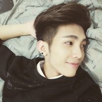 qq头像韩版男生高冷 谁的人生十全十美