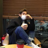 qq头像韩版男生高冷 谁的人生十全十美