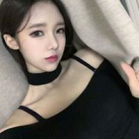 qq女生最新性感冷艳头像 情若花瓣爱似风