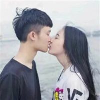 情侣空间头像 心脏很小可却满满都是你