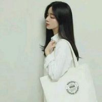 微信头像女生简单气质 你触及不到的最美好