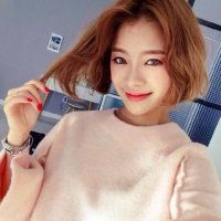 女生头像短发爱笑的女生
