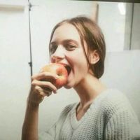 欧美女生头像气质范 乱世小魔女