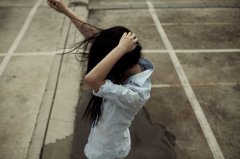 女生伤感的扣扣个性签名