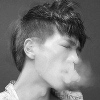 qq男生伤感黑白头像