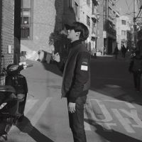 有意境的黑白男生头像