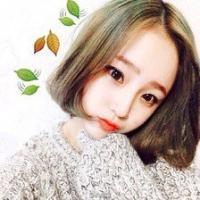 特别霸气的短发女生头像
