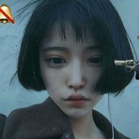 特别霸气的短发女生头像