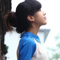 穿校服的校园女生带字头像