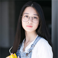戴眼镜的可爱女生头像