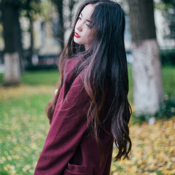 清纯女生冬装生活照图片