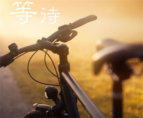 带图片的简短伤感说说