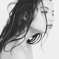 qq女生头像黑白霸气 qq头像霸气女生黑白