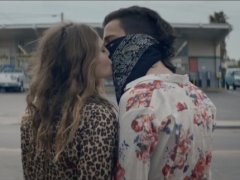 欧美情侣亲吻图片 情侣接吻的图片欧美版