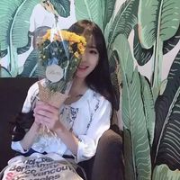 面带微笑的女生头像 爱笑的女孩都很美丽