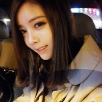 面带微笑的女生头像 爱笑的女孩都很美丽