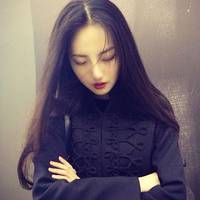 简单有气质的女生头像 年华依旧流水无尘