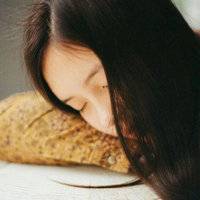 简单有气质的女生头像 年华依旧流水无尘