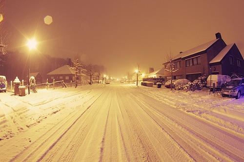 描写冬雪景的优美句子 漫天雪花纷纷扬扬