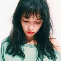 性感红唇欧美女生头像 醉意里的迷茫