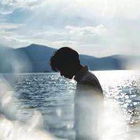 海边情侣头像一对两张  一左一右的情侣头像海边