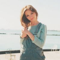 qq头像女生欧美范街头_人生不能总是童话