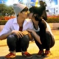 恩爱的qq情侣头像一男一女