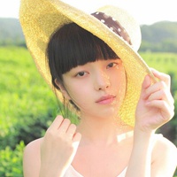 90后女生微信头像_敬我余生不悲欢