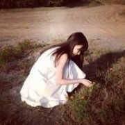 90后女生微信头像_敬我余生不悲欢