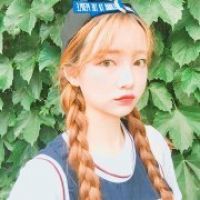 00后软萌妹子微信头像 你是森林我却迷了路