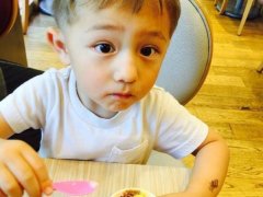 萌版小朴灿烈混血Baby Jackson可爱图片