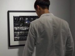 帅气男生背影图片_孤单的男生背影图片