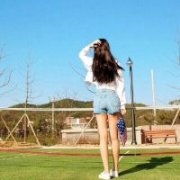 阳光背影女生头像 qq头像女生阳光下背影