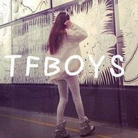 女生背影长发头像tfboys